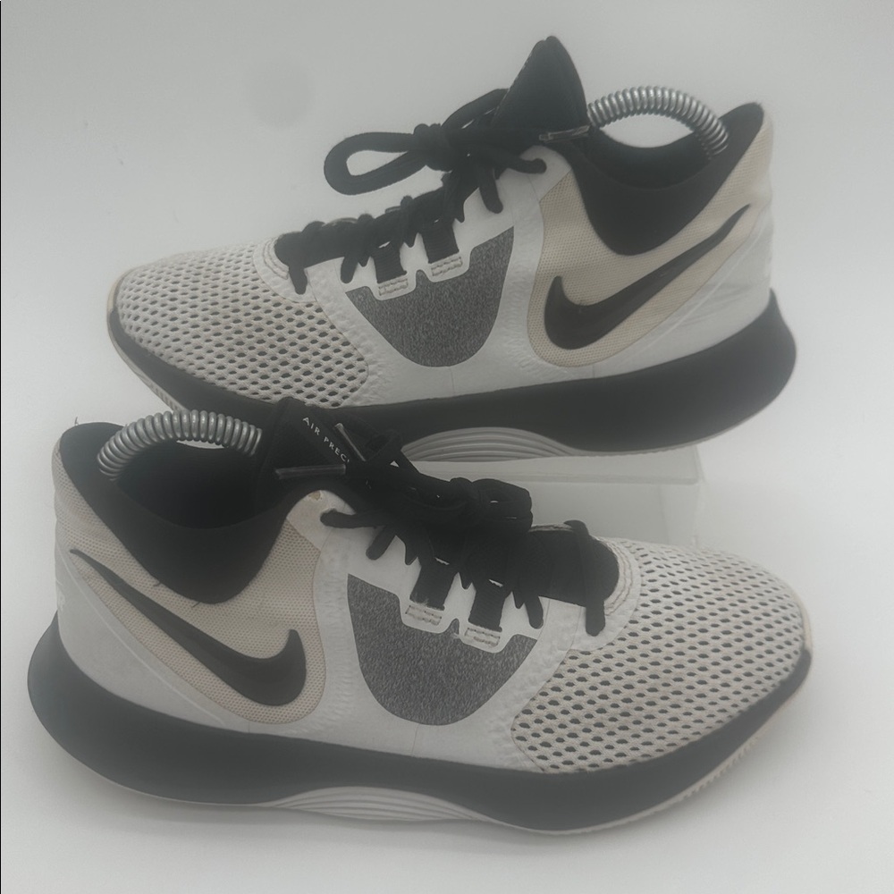 Nike Air Precision II Womens Size 5 White Black Athletic Sneakers AA7069-100